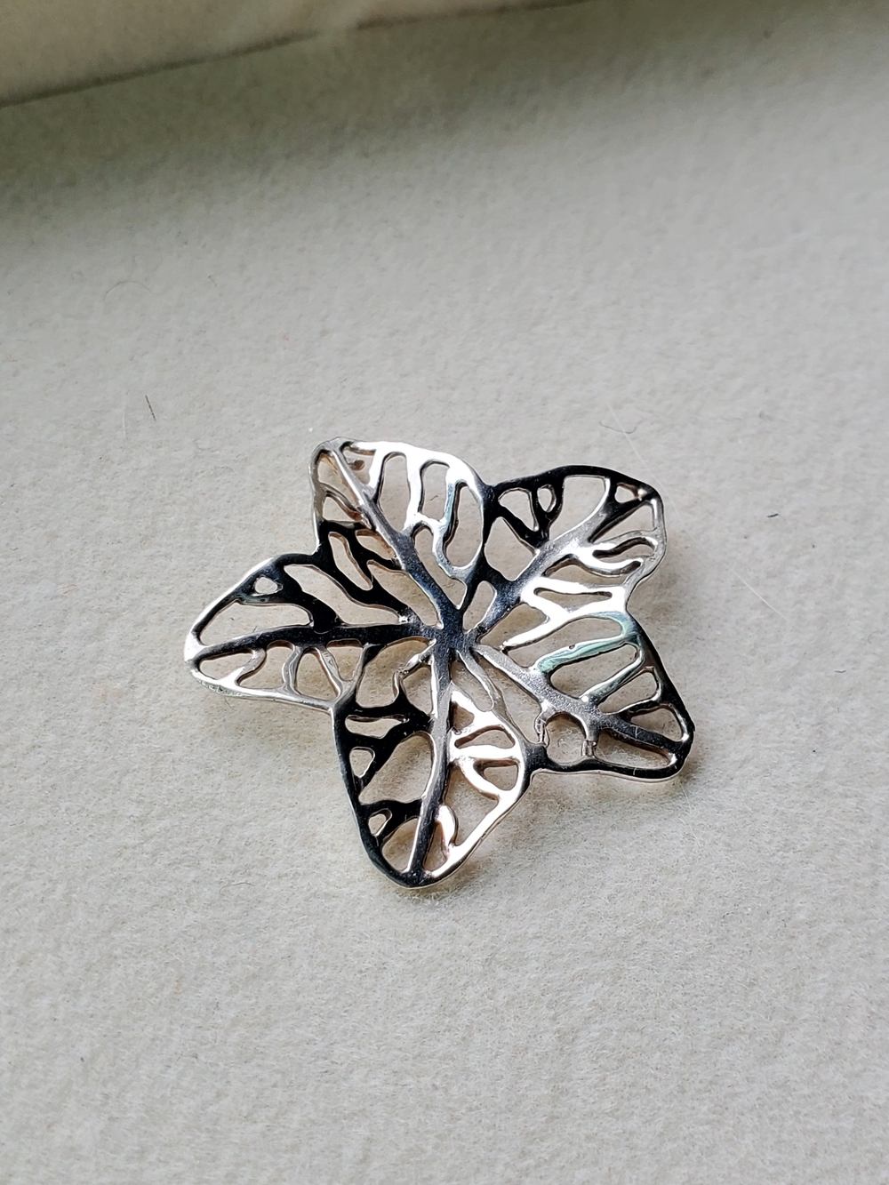 3/$100 Vintage Sterling Silver Openwork Flower Pendant | 925 | Floral Charm